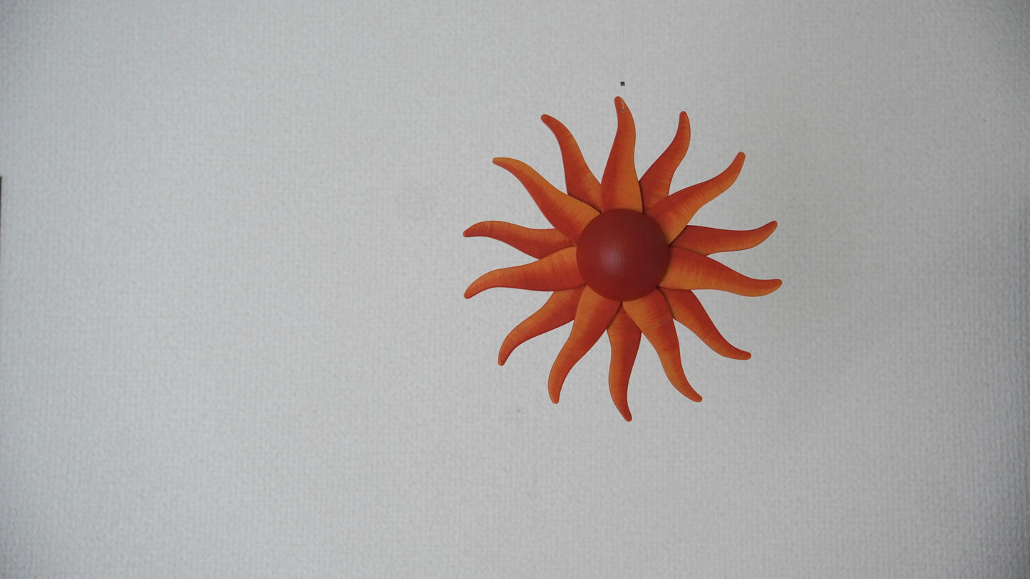 breitschwerdt 太陽のモビール（小）