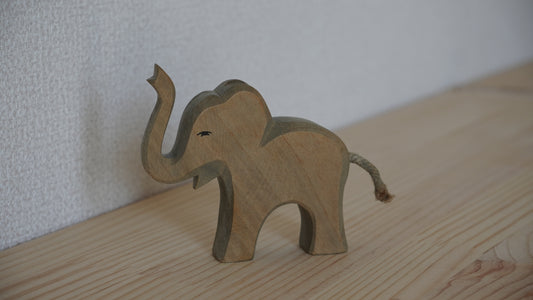 ostheimer  子供のゾウ　A