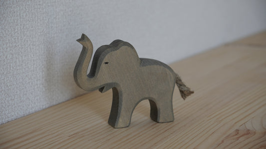 ostheimer  子供のゾウ　B