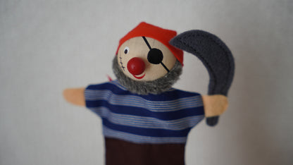 kaethe kruse  海賊の子分