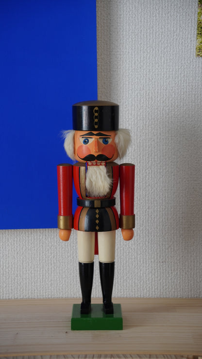 seiffen クルミ割り人形